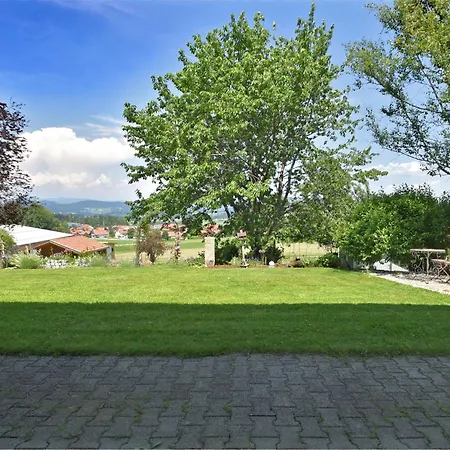 Flat With Private Terrace In The Bavarian Forest Apartment