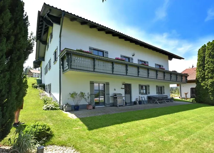 Modernes In Dorn Mit Terrasse Waldkirchen